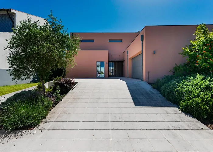 Joana - Moradia Premium Em Aveiro Esgueira